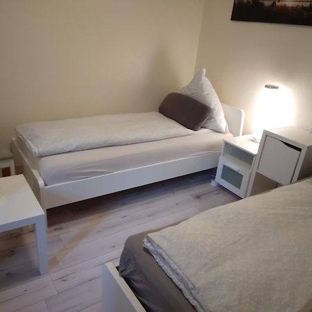 Monteurzimmer Luetzow Lübeck Buitenkant foto